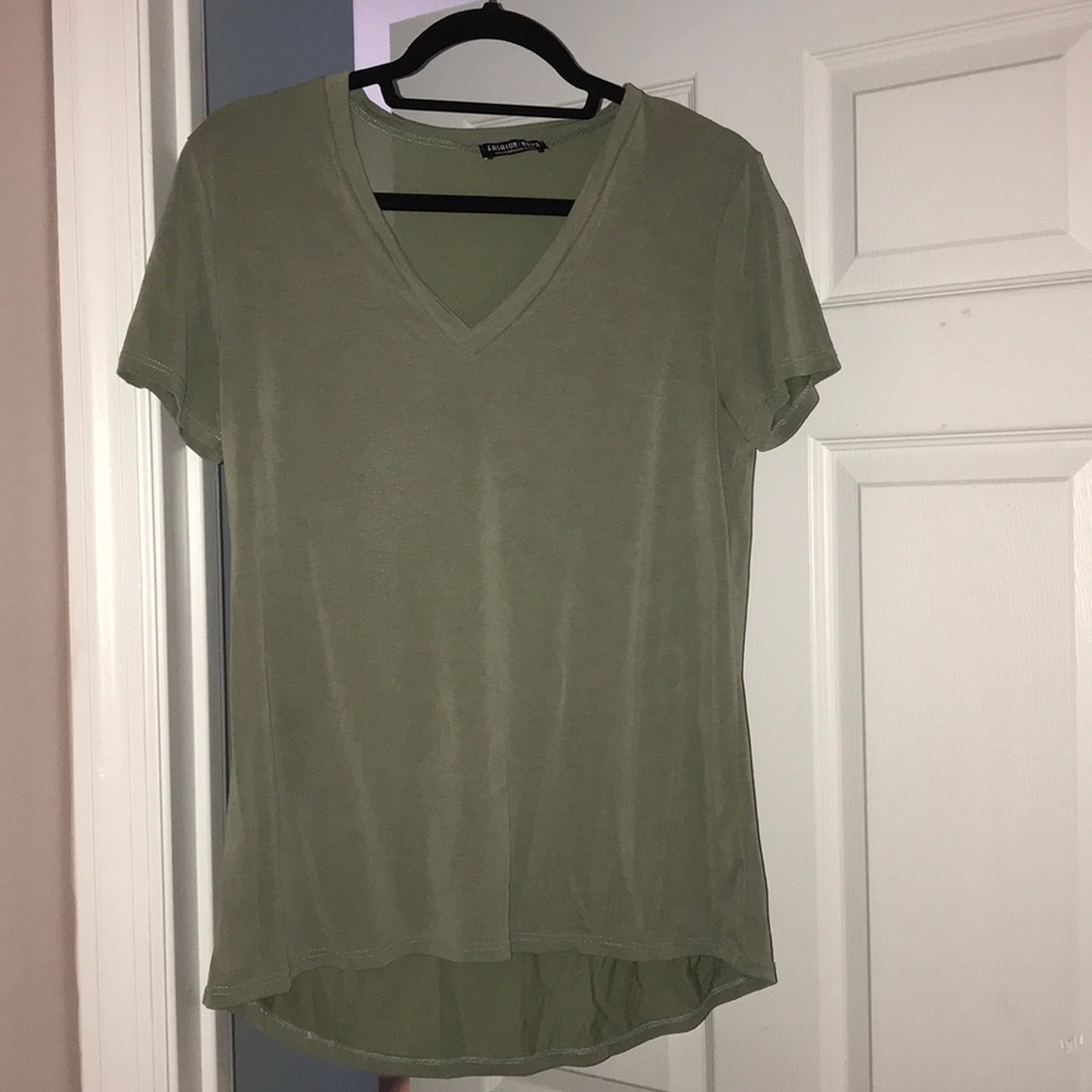 FashionNova short sleeved shirt
